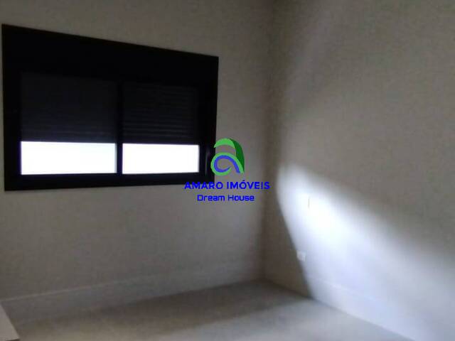 Casa para Venda em São José dos Campos - 4