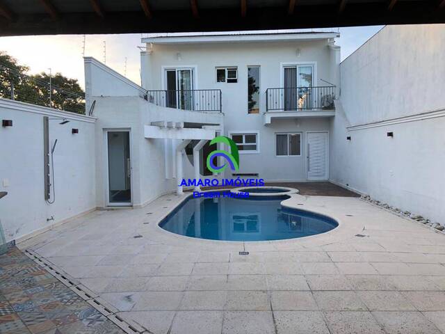 #85 - Casa para Venda em Jacareí - SP - 2